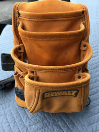 Dewalt Tool Pouch Belt