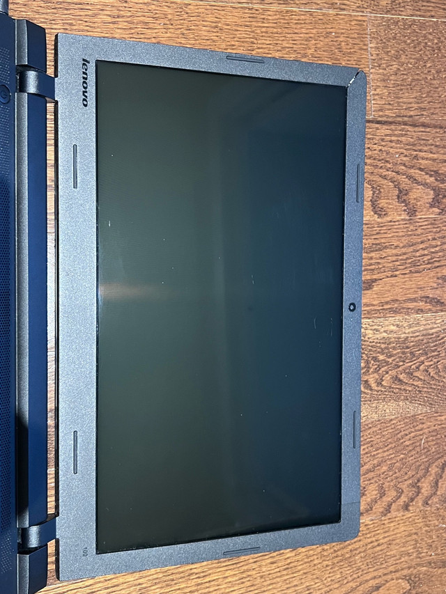 Lenovo Ideapad 100 laptop in Laptops in Markham / York Region - Image 3