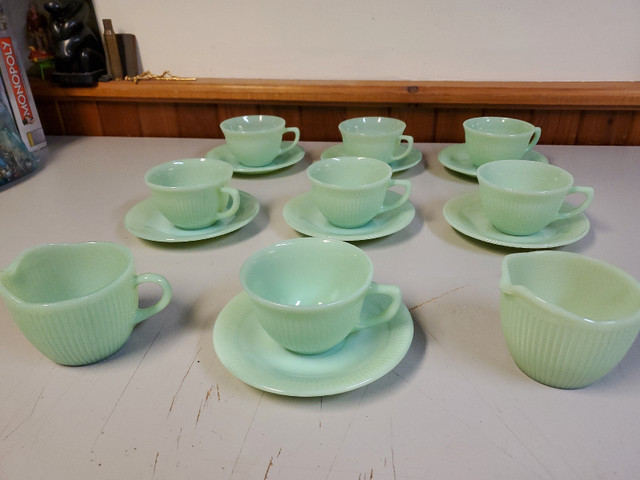 Fire King Jadeite Alice Vintage Design 16 pc set cups and sauser in Kitchen & Dining Wares in St. Catharines - Image 2