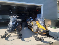 two 2014 SUMMIT skidoos for sale: JUST LIKE NEW