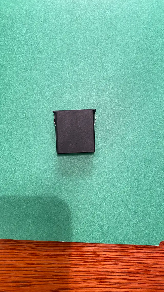 BMW Glove Compartment Flashlight - Black with receptacle in Other Parts & Accessories in Kitchener / Waterloo - Image 9