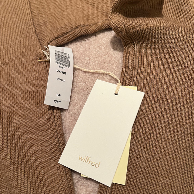 Brand new with the tag Aritzia Wilfred Sweater CYPRIE in Women's - Tops & Outerwear in Ottawa - Image 3