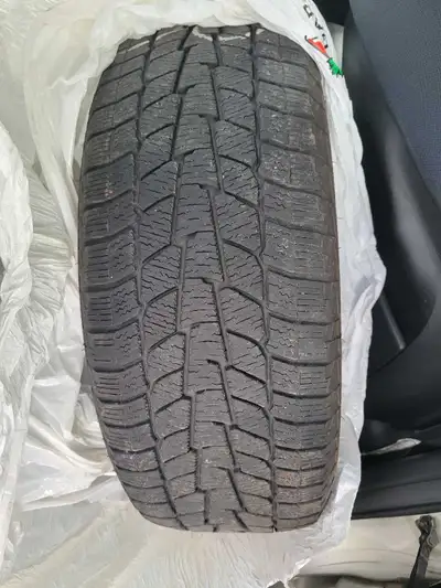 Toyota camry 4 rims 17 with snow tires 80% 4168934499