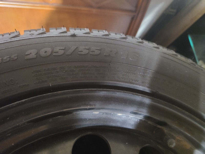 205/55/r16 Michelin Xice winters excellent condition Tires & Rims