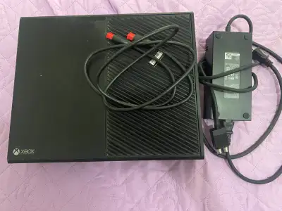 XBOX ONE USED, View more