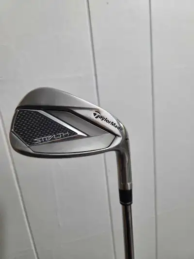 Taylor Made stealth RH irons. 5-AW with KBS Max 85 MT stiff flex, View more