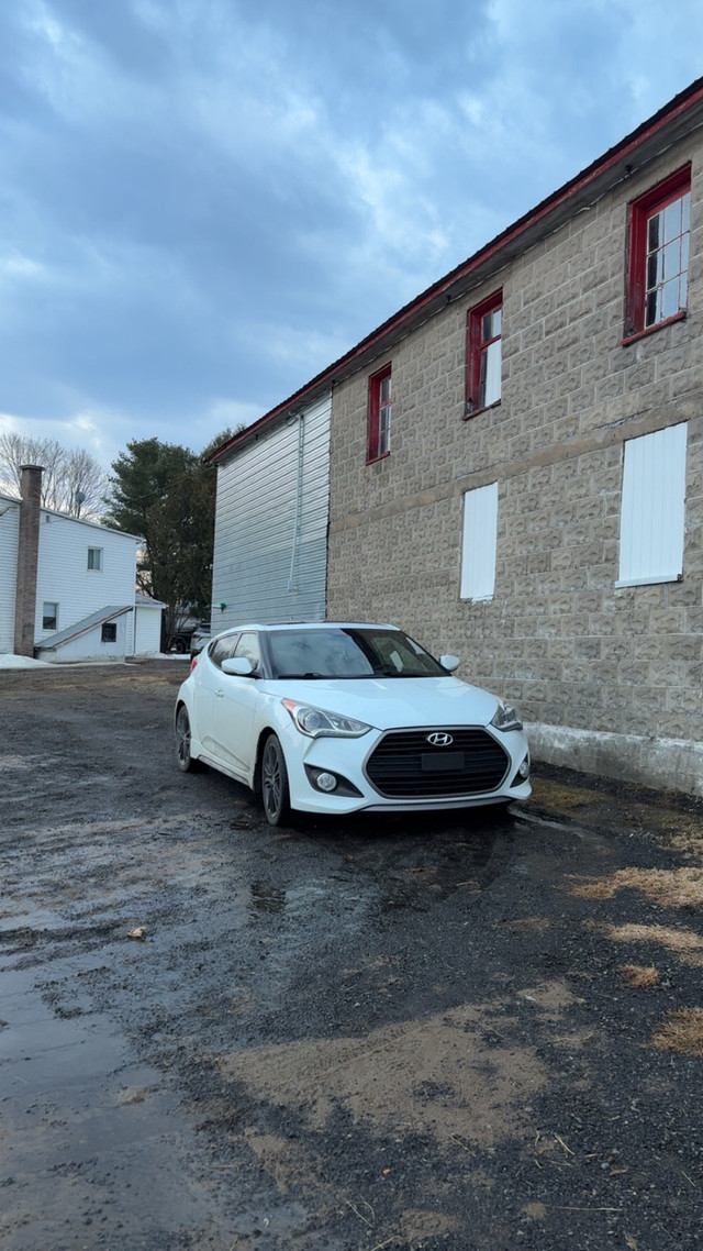 HYUNDAI VELOSTER TURBO 2016 dans Autos et camions  à Lanaudière - Image 4