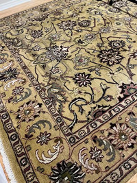 8’ x 10’ Wool Area Rug - SOLD PPU.