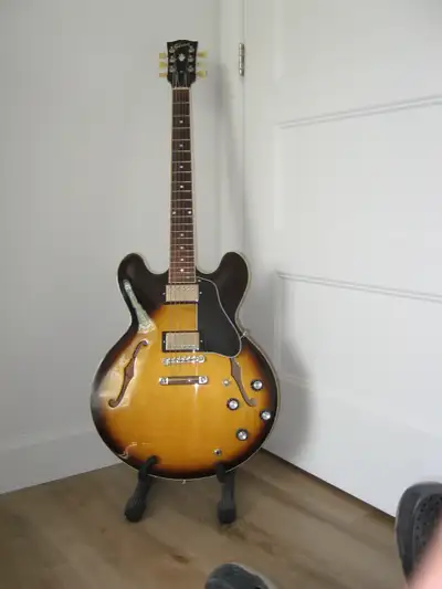 guitare Gibson ES 335 2024, View more