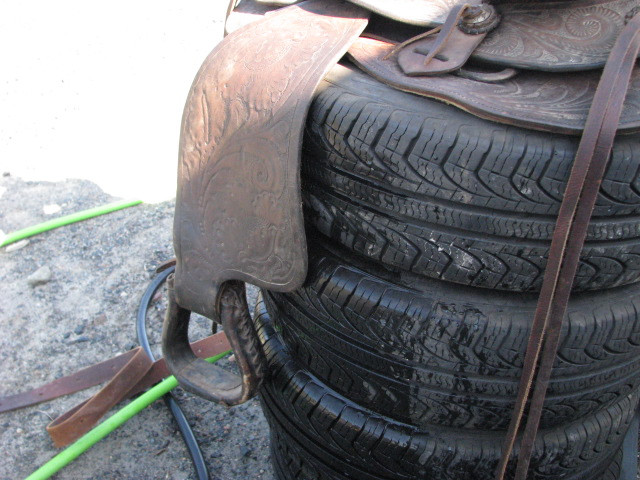 Used Horse Saddle in Equestrian & Livestock Accessories in Sudbury - Image 3