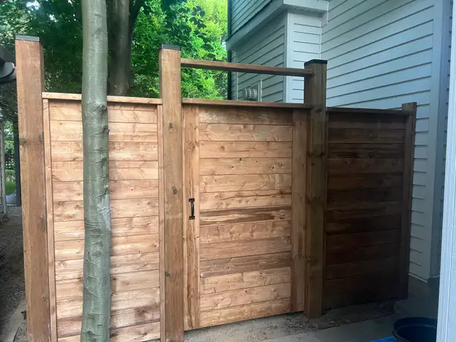 fence and deck 523953220397322242