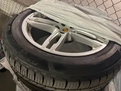 Selling my original OEM Porsche Macan staggered 19" wheel and summer tire package after upgrading to...