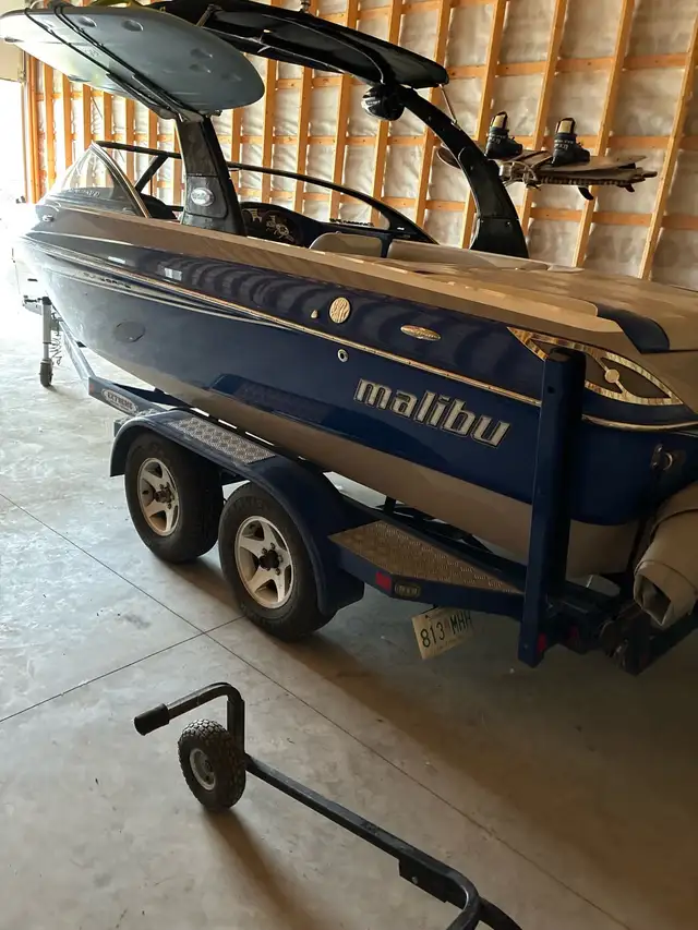 2006 Malibu sunscape 21 Lsv in Powerboats & Motorboats in Nipawin - Image 9