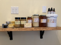 Unpasteurized local honey, candles and more ...