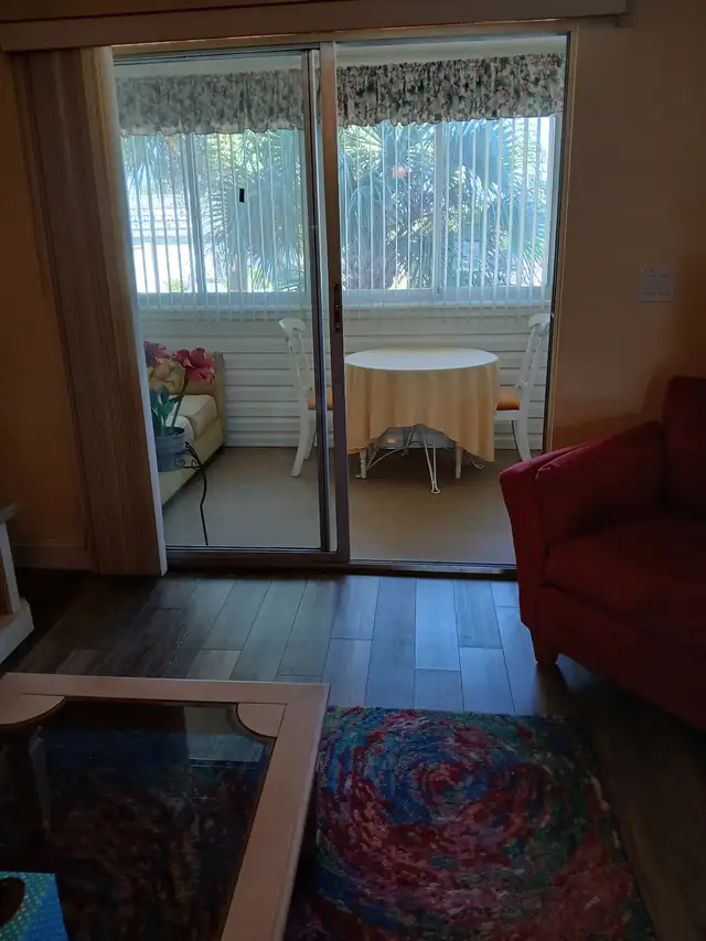 2 BEDROOM CONDO FOR RENT IN PORT CHARLOTTE FLORIDA in Florida in Canada - Image 4