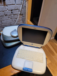 iBook G3 Clamshell x 2