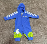 Baby Girl Adidas outfit size 0-3 months, brand new, never worn! 