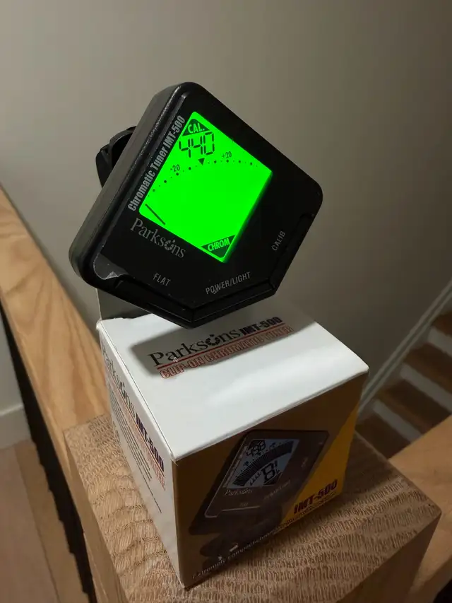 Guitar Tuner542070174279936003