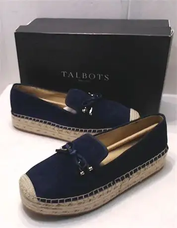 UGG Women's Jass Sneaker - Stylish and Comfortable.sz.9 in Women's - Shoes in Mississauga / Peel Region - Image 9