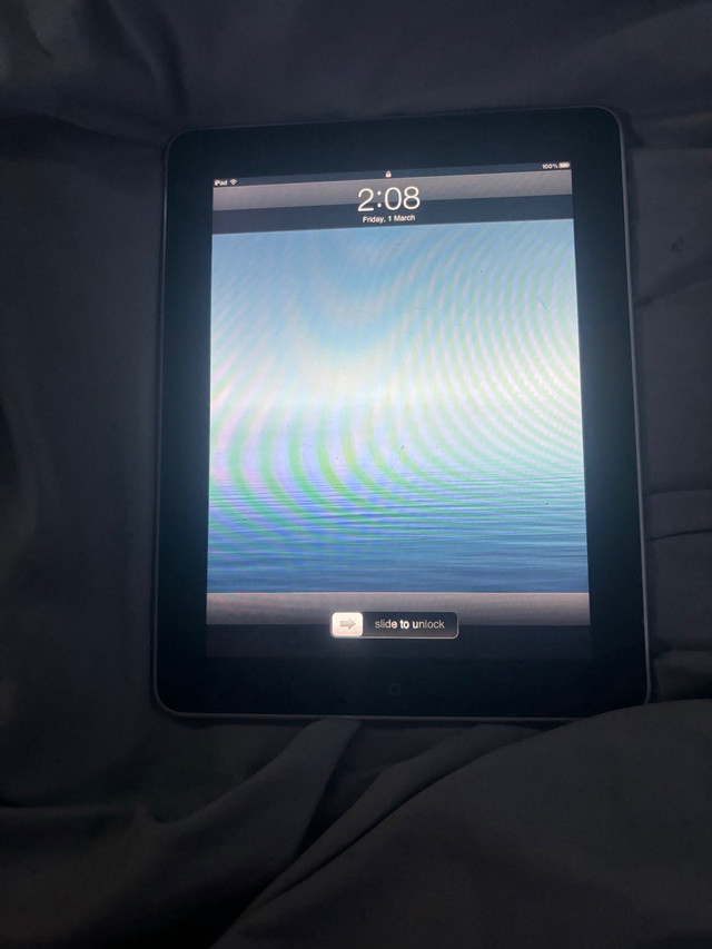 iPad 1 gen in iPads & Tablets in Winnipeg
