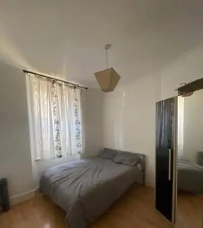 Offering one clean main floor room in a beautiful bungalow house with ravine, hardwood floor, recent...