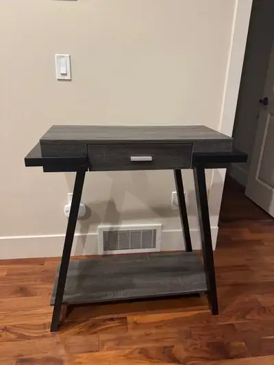 Modern singe-drawer console table for sale. Purchased on Amazon roughly 1 year ago and I no longer h...