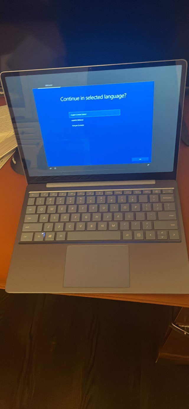 Surface laptop Go 8gb+128gb i5 1035G1 Laptops City of Toronto Kijiji