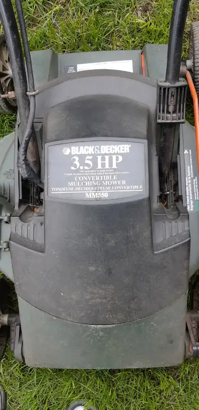 Lawn Mower, Black & Decker, Model # MM550, Convertible Mulcher, Electric 18 inches, Instruction Manu...