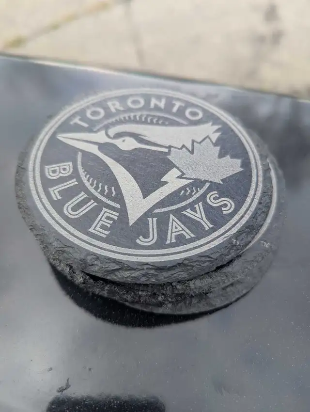 Toronto Blue Jays Slate Rock Coasters – Set of 4 in Baseball & Softball in Norfolk County - Image 3