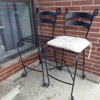 Iron bar stool set 2  