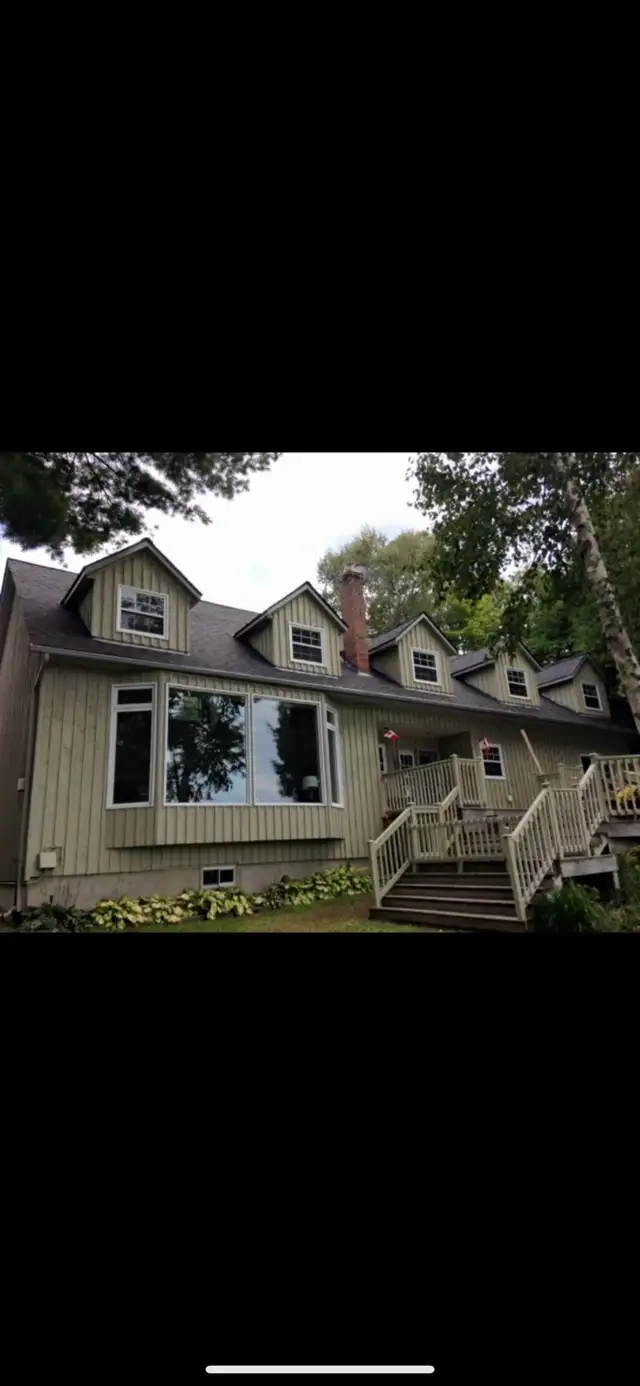 Roofing services 630056622876191213