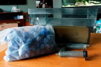 I have an AC110 HOB aquarium filter for sale suitable for up to 110gal fish tanks. It's in excellent...