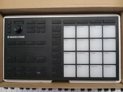 Native Intruments Maschine Mikro MK3, View more