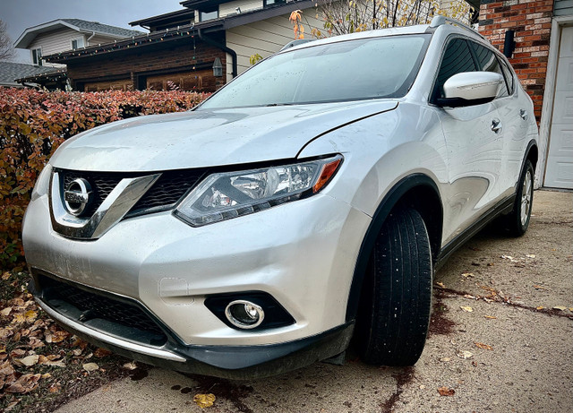 2015 Nissan Rogue SL AWD in Cars & Trucks in Edmonton