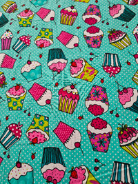 Cupcakes quilting cotton roll end