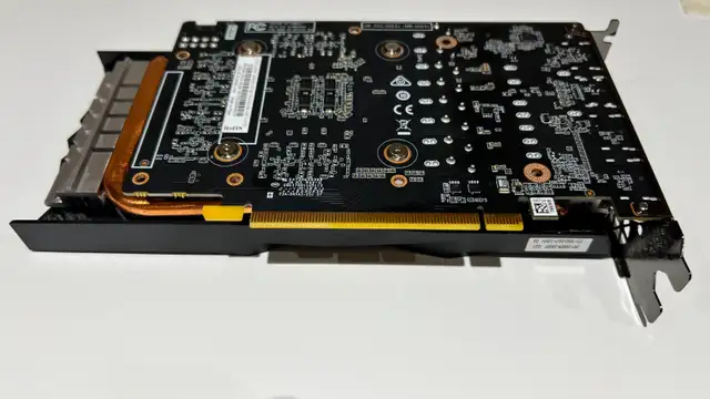 Zotac gaming Nvidia geforce gtx 1660 6GB DDR 5 (used) in System Components in Mississauga / Peel Region - Image 5