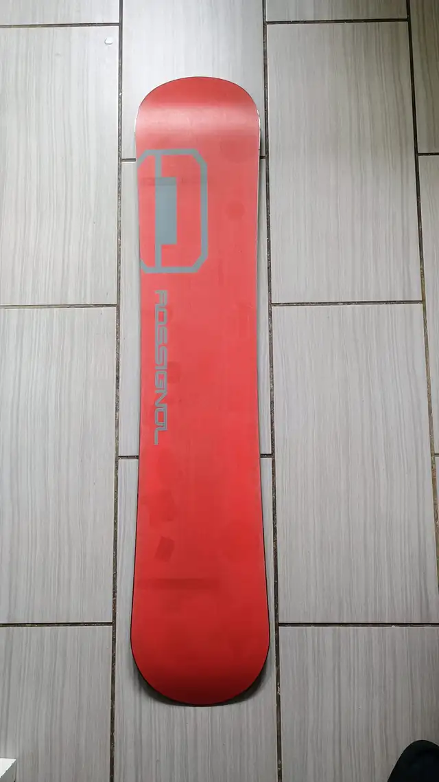 SNOWBOARD MINI PRO ** DELIVERY INCLUDED! in Exercise Equipment in City of Montréal - Image 3