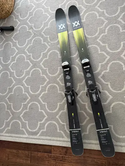 Perfect hard charging ski for all conditions. Holds an edge at speed, floats well in powder, and is...