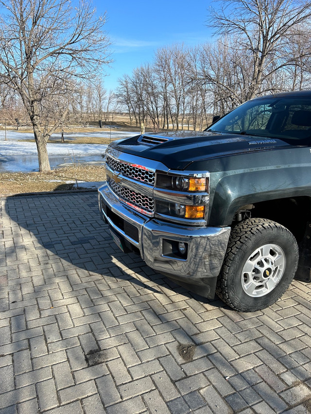 2019 Chevy 2500HD LT Duramax  in Cars & Trucks in Winnipeg - Image 3