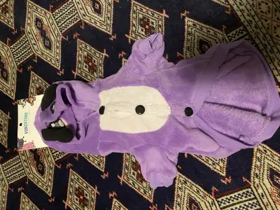 Brand new purple pet costume/fleece coat Size small Fits dogs similar to Jack Russell, Maltese, Pug,...