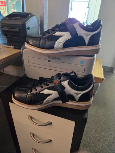 Weight Tree and Squat Shoes., View more