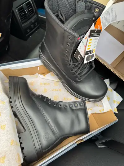 UNISEX SAFETY BOOTS, View more