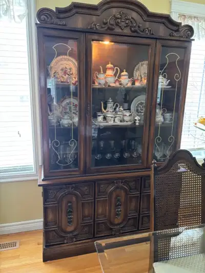 Beautiful China Cabinet - Dining Table & Chairs