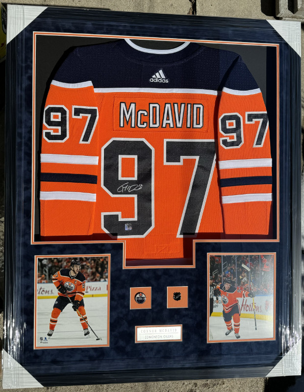 CONNOR MCDAVID Autographed Adidas NHL Edmonton Oilers COA Frame in Arts & Collectibles in City of Toronto