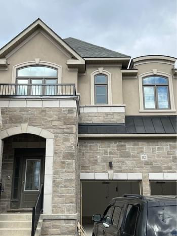 Newly Built Entire house for Rent in Short Term Rentals in Oshawa / Durham Region