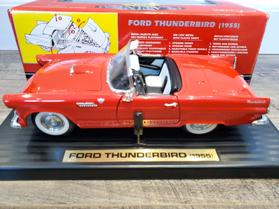 4413 Majorette Platinum 1955 Ford Thunderbird Red Removable Diecast Hardtop