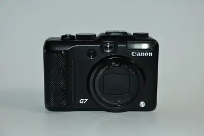 ** Canon PowerShot G7 Digital Camera ** Like NEW CONDITION **, View more