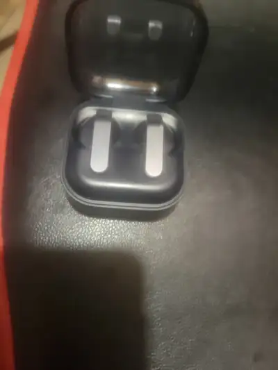 Samsung Galaxy buds 4 pro, View more