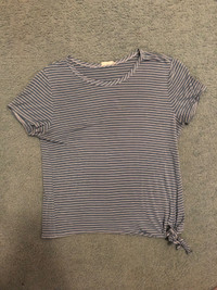 Women’s Clothing Tops & Sweaters