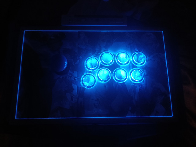 Te2 ps3/ps4 Chun Li edition custom modded with blue led buttons in Sony Playstation 3 in City of Toronto - Image 4